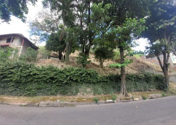 Terreno à Venda, 603 m² em R$500.000,00 // Dom Bosco - Belo Horizonte