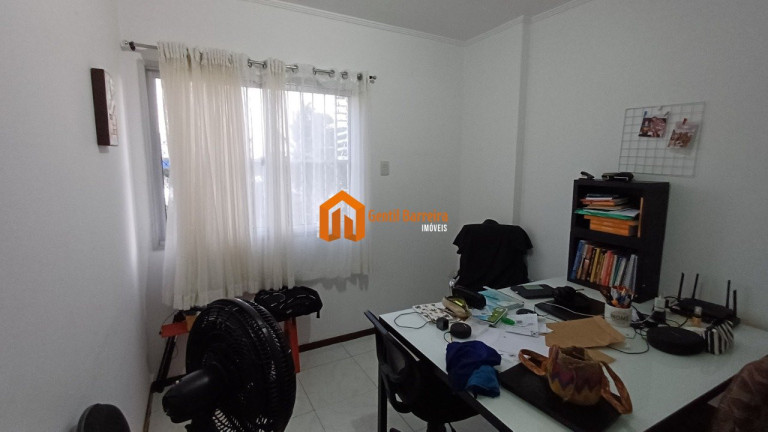 Imagem Apartamento com 3 Quartos à Venda, em Varjota - Fortaleza Imagem Apartamento com 3 Quartos à Venda, em Varjota - Fortaleza