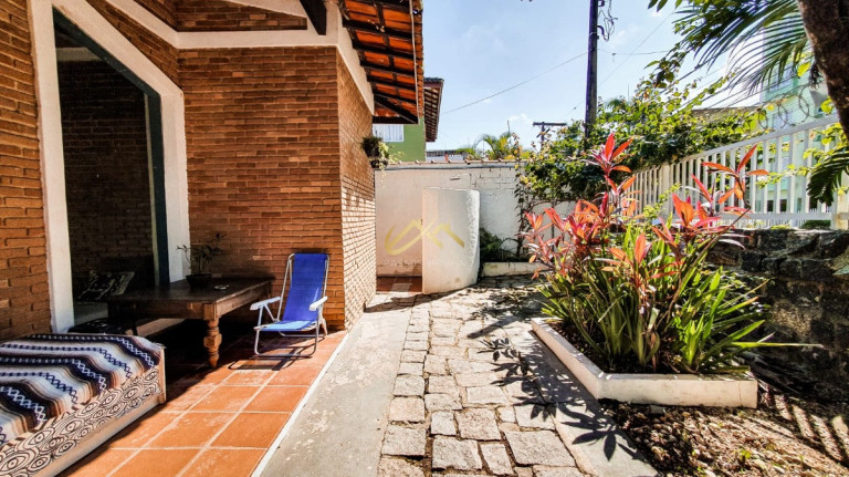 Imagem Casa com 6 Quartos à Venda, 250 m² em Tenório - Ubatuba