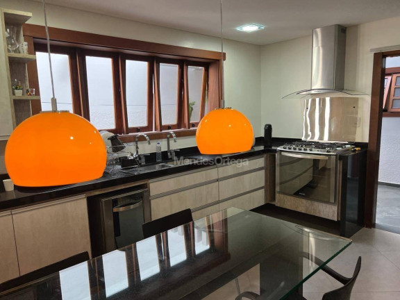 Imagem Casa com 3 Quartos à Venda, 373 m² em Centro - Sorocaba