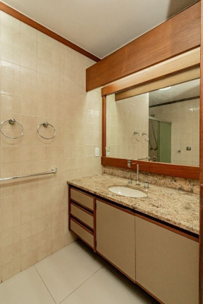 Imagem Apartamento com 3 Quartos à Venda, 185 m² em Moinhos De Vento - Porto Alegre