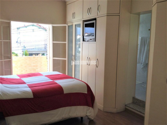 Imagem Casa com 3 Quartos à Venda, 150 m² em Mirandópolis - São Paulo