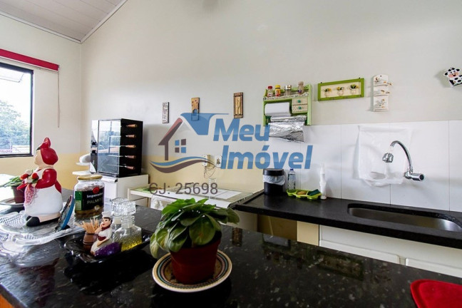 Imagem Casa com 3 Quartos à Venda, 360 m² em Guará Ii - Brasília Imagem Casa com 3 Quartos à Venda, 360 m² em Guará Ii - Brasília