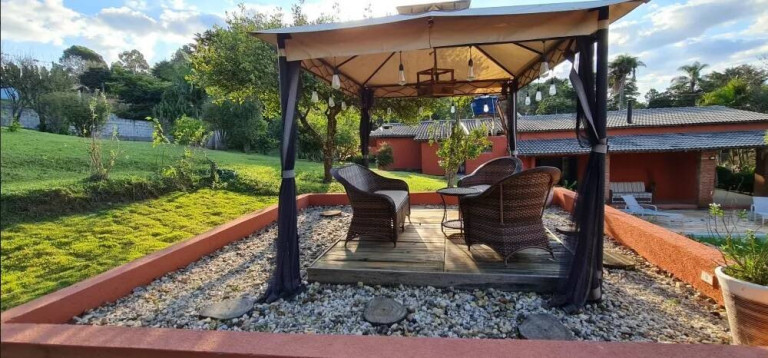 Chácara com 3 Quartos à Venda, 1 m² em Bairro Dos Pires - Atibaia