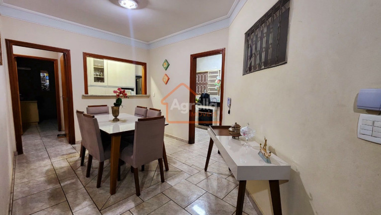 Imagem Casa com 3 Quartos à Venda, 208 m² em Jardim Murayama - Mogi Mirim Imagem Casa com 3 Quartos à Venda, 208 m² em Jardim Murayama - Mogi Mirim