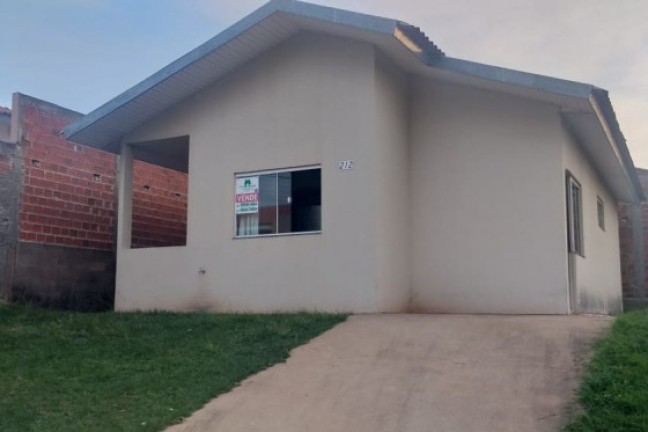 Casa à Venda, 186 m² em Parque Das Grevilhas - Umuarama
