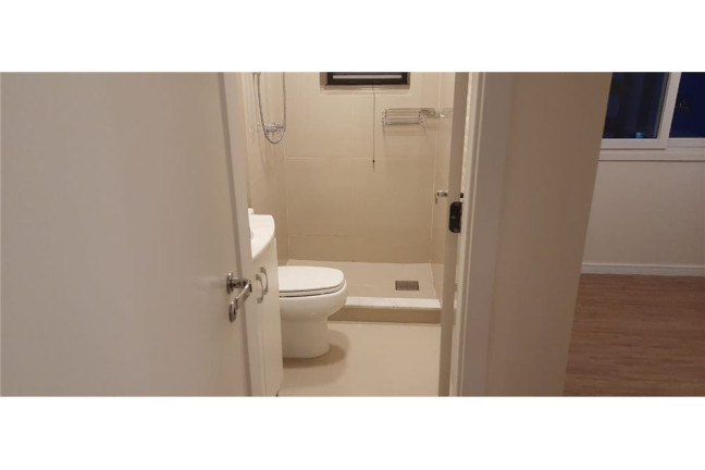 Imagem Apartamento com 3 Quartos à Venda, 128 m² em Menino Deus - Porto Alegre Imagem Apartamento com 3 Quartos à Venda, 128 m² em Menino Deus - Porto Alegre