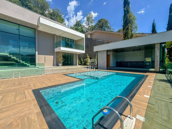 Casa com 5 Quartos à Venda, 500 m² em Carlos Guinle - Teresópolis