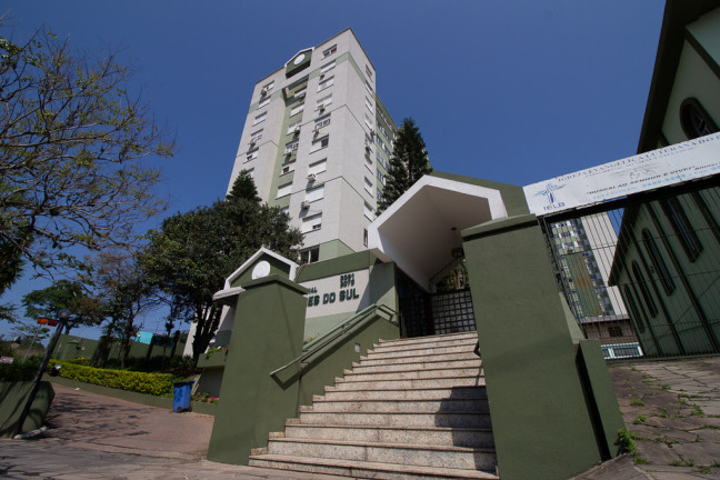 Imagem Apartamento com 1 Quarto à Venda, 40 m² em Cavalhada - Porto Alegre