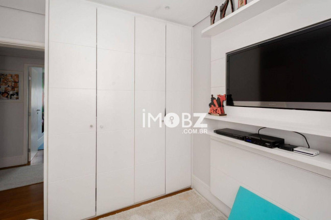 Imagem Imóvel com 3 Quartos à Venda, 177 m² em Vila Andrade - São Paulo