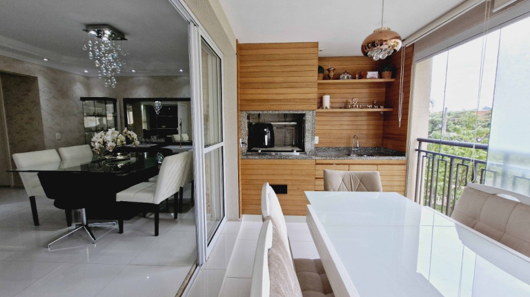 Imagem Apartamento com 3 Quartos à Venda, 133 m² em Jardim Campo Grande - São Paulo