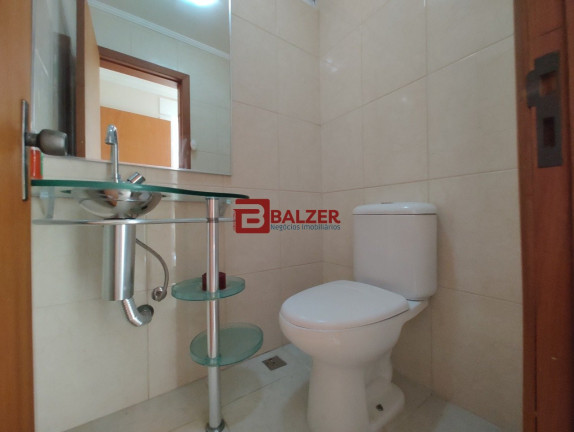 Imagem Apartamento com 3 Quartos à Venda, 182 m² em Centro - Florianópolis Imagem Apartamento com 3 Quartos à Venda, 182 m² em Centro - Florianópolis