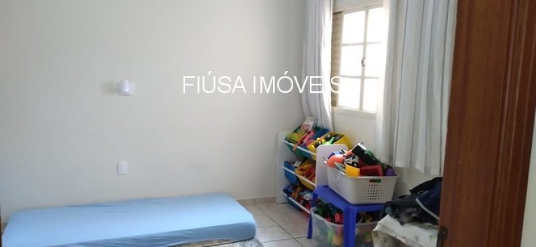 Imagem Casa com 3 Quartos à Venda, em Vila Tibério - Ribeirão Preto Imagem Casa com 3 Quartos à Venda, em Vila Tibério - Ribeirão Preto
