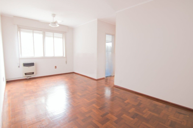 Imagem Imóvel com 2 Quartos à Venda, em Auxiliadora - Porto Alegre Imagem Imóvel com 2 Quartos à Venda, em Auxiliadora - Porto Alegre