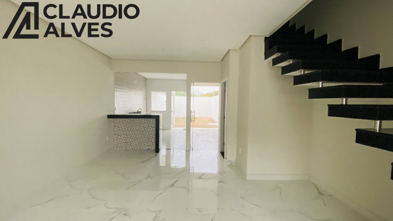 Imagem Casa com 3 Quartos à Venda, 111 m² em Mangabeira - Feira De Santana