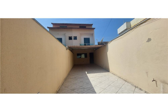 Imagem Casa com 3 Quartos à Venda,  em Vila Carmosina - São Paulo