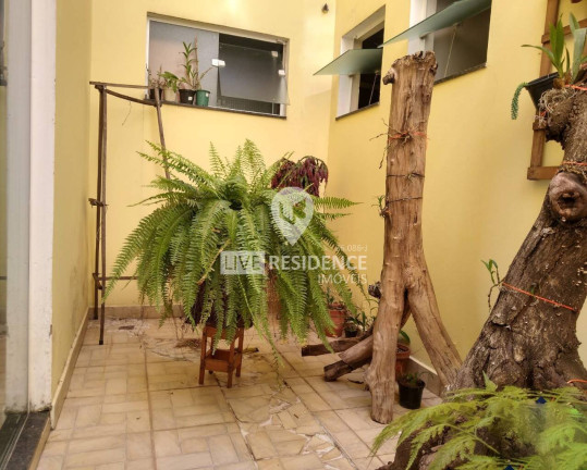 Imagem Casa com 4 Quartos à Venda, 320 m² em Giardino D' Itália - Itatiba