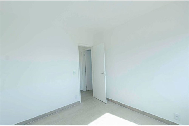 Imagem Apartamento com 2 Quartos à Venda, 50 m² em Campo Grande - Rio De Janeiro Imagem Apartamento com 2 Quartos à Venda, 50 m² em Campo Grande - Rio De Janeiro