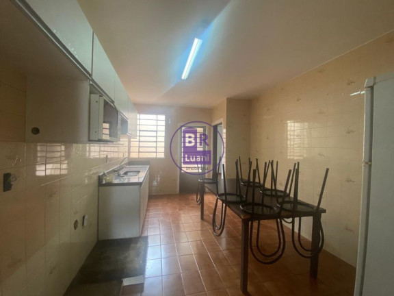 Imagem Sobrado com 5 Quartos para Alugar, 351 m² em Lima Azevedo - Londrina