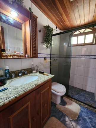 Imagem Casa com 2 Quartos à Venda, 1.204 m² em Albuquerque - Teresópolis