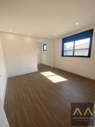 Imagem Casa com 4 Quartos à Venda, 331 m² em Alphaville - Santana De Parnaíba Imagem Casa com 4 Quartos à Venda, 331 m² em Alphaville - Santana De Parnaíba
