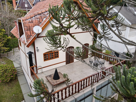Imagem Casa com 4 Quartos à Venda, 300 m² em Região De Capivari - Campos Do Jordão Imagem Casa com 4 Quartos à Venda, 300 m² em Região De Capivari - Campos Do Jordão