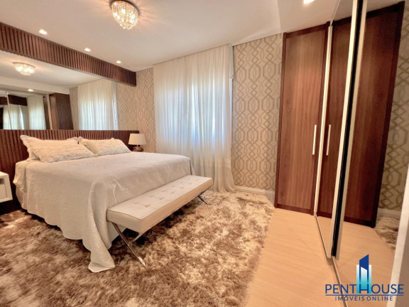 Imagem Apartamento com 3 Quartos à Venda, 137 m² em Centro - Balneário Camboriú Imagem Apartamento com 3 Quartos à Venda, 137 m² em Centro - Balneário Camboriú