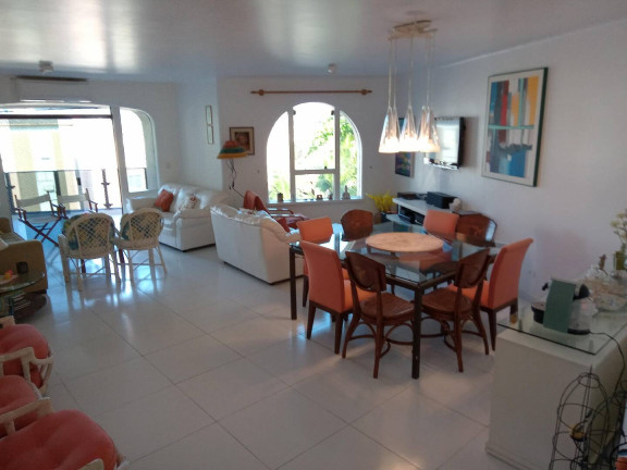 Foto do imóvel Apartamento com 3 Quartos à Venda, 72 m² em Enseada - Guarujá