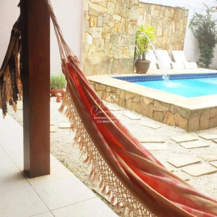 Imagem Casa com 7 Quartos à Venda, 350 m² em Jardim Virgínia - Guarujá Imagem Casa com 7 Quartos à Venda, 350 m² em Jardim Virgínia - Guarujá
