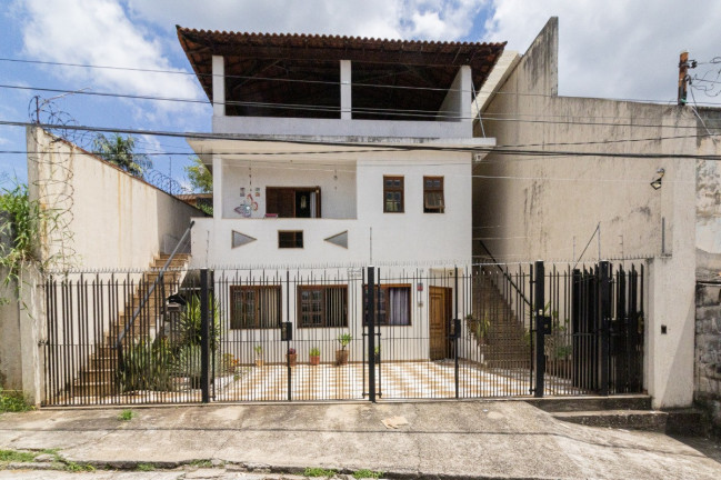 Imagem Casa com 3 Quartos à Venda, 252 m² em Jaraguá - São Paulo