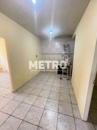 Apartamento com 2 Quartos para Alugar,  em Parque Bandeirantes - Petrolina