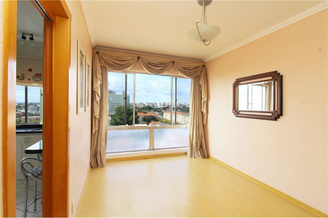 Imagem Imóvel com 1 Quarto à Venda,  em São João - Porto Alegre