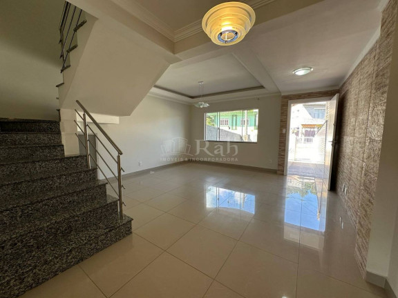 Imagem Sobrado com 3 Quartos à Venda, 145 m² em Ariribá - Balneário Camboriú