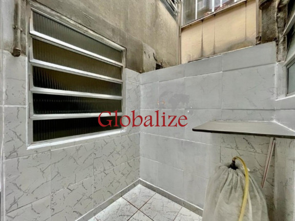 Imagem Imóvel com 2 Quartos à Venda, 70 m² em Gonzaga - Santos