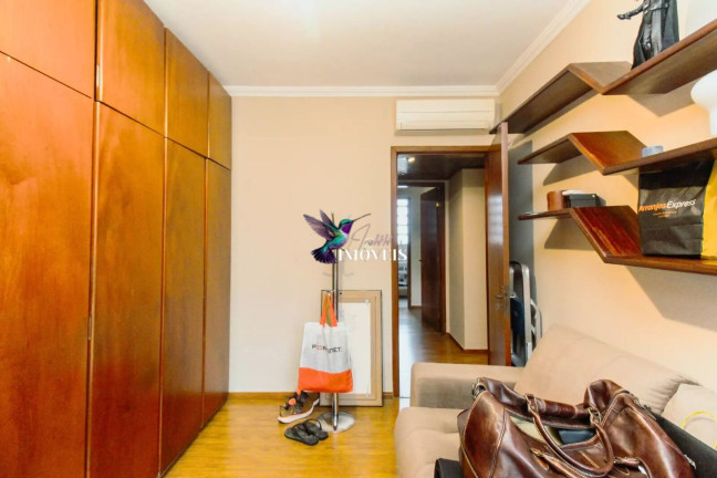 Imagem Apartamento com 3 Quartos à Venda, 138 m² em Cristal - Porto Alegre Imagem Apartamento com 3 Quartos à Venda, 138 m² em Cristal - Porto Alegre