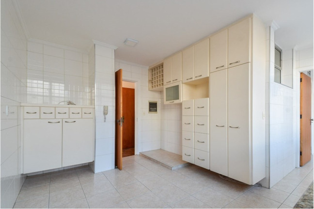 Imagem Apartamento com 3 Quartos à Venda, 184 m² em Jardim Paulista - São Paulo Imagem Apartamento com 3 Quartos à Venda, 184 m² em Jardim Paulista - São Paulo