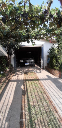Imagem Sobrado com 5 Quartos à Venda, 216 m² em Pé De Plátano - Santa Maria