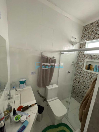 Imagem Casa com 2 Quartos à Venda, 70 m² em Maracanã - Praia Grande