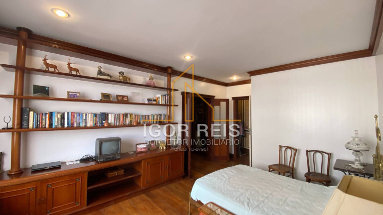 Imagem Apartamento com 4 Quartos à Venda, 400 m² em Centro - Campos Dos Goytacazes