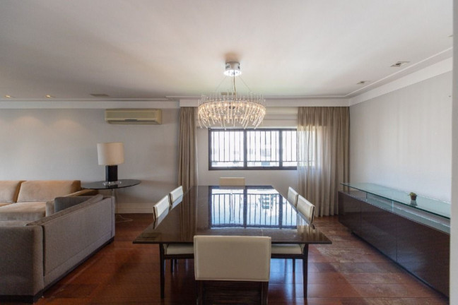 Imagem Imóvel com 3 Quartos à Venda, 230 m² em Moema - São Paulo Imagem Imóvel com 3 Quartos à Venda, 230 m² em Moema - São Paulo