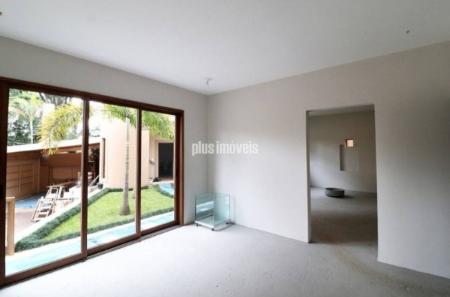 Imagem Casa com 4 Quartos à Venda, 950 m² em Jardim Paulista - São Paulo Imagem Casa com 4 Quartos à Venda, 950 m² em Jardim Paulista - São Paulo