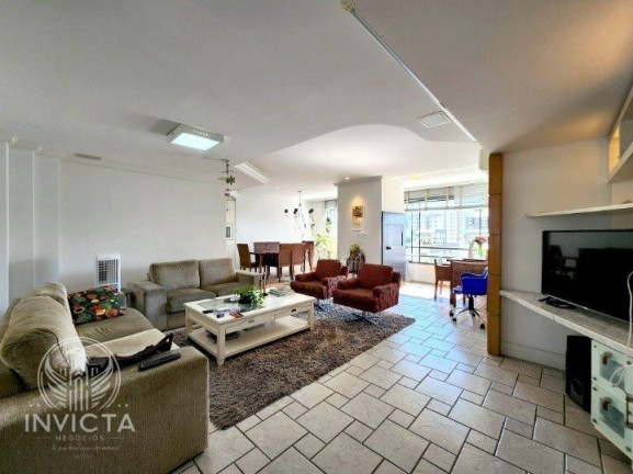 Imagem Apartamento com 3 Quartos à Venda, 176 m² em Centro - Balneário Camboriú Imagem Apartamento com 3 Quartos à Venda, 176 m² em Centro - Balneário Camboriú