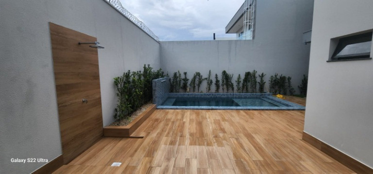 Imagem Casa com 5 Quartos à Venda, 340 m² em Chapada - Manaus