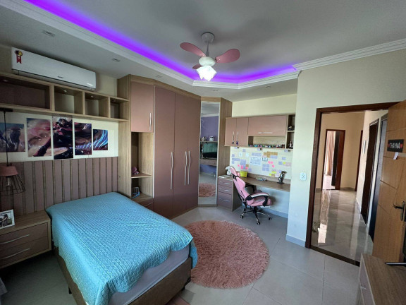 Imagem Casa com 3 Quartos à Venda, 315 m² em Ponte Dos Leites - Araruama