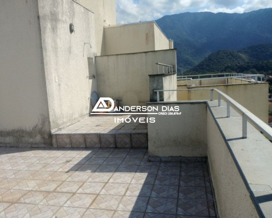 Imagem Imóvel com 3 Quartos à Venda, 195 m² em Massaguaçu - Caraguatatuba