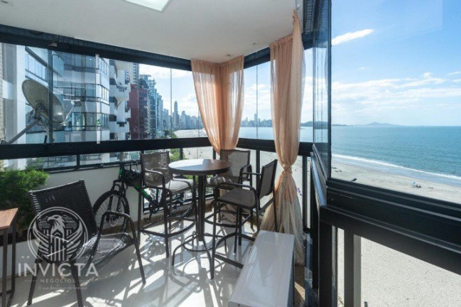 Imagem Apartamento com 3 Quartos à Venda, 140 m² em Barra Sul - Balneário Camboriú Imagem Apartamento com 3 Quartos à Venda, 140 m² em Barra Sul - Balneário Camboriú