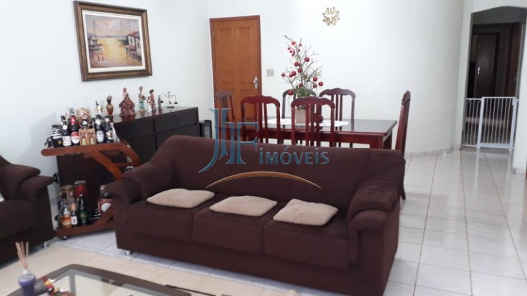 Imagem Casa com 4 Quartos à Venda, 230 m² em Lagoinha - Ribeirão Preto