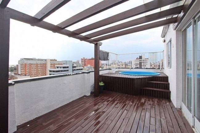 Imagem Apartamento com 2 Quartos à Venda, 107 m² em Menino Deus - Porto Alegre