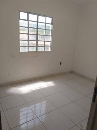 Imagem Casa com 2 Quartos à Venda, 150 m² em Recanto Da Serra - Esmeraldas Imagem Casa com 2 Quartos à Venda, 150 m² em Recanto Da Serra - Esmeraldas