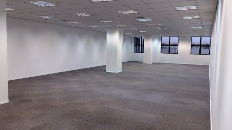 Imagem Sala Comercial à Venda, 939 m² em Centro - Curitiba Imagem Sala Comercial à Venda, 939 m² em Centro - Curitiba